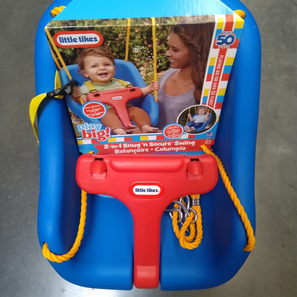 Little Tikes Swing. Snug 'n Secure 2-in1 Swing